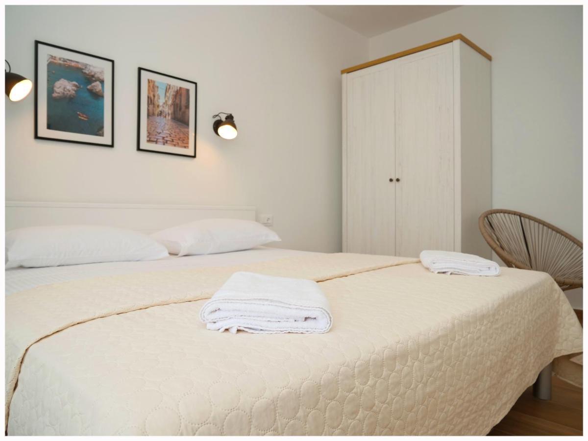 פרימוסטן Apartmani Makelja מראה חיצוני תמונה