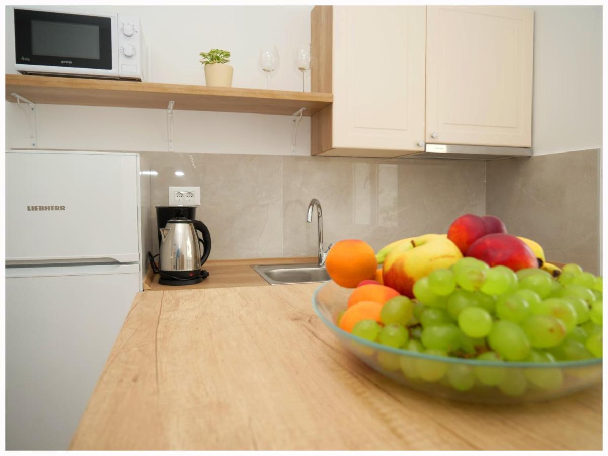 פרימוסטן Apartmani Makelja מראה חיצוני תמונה