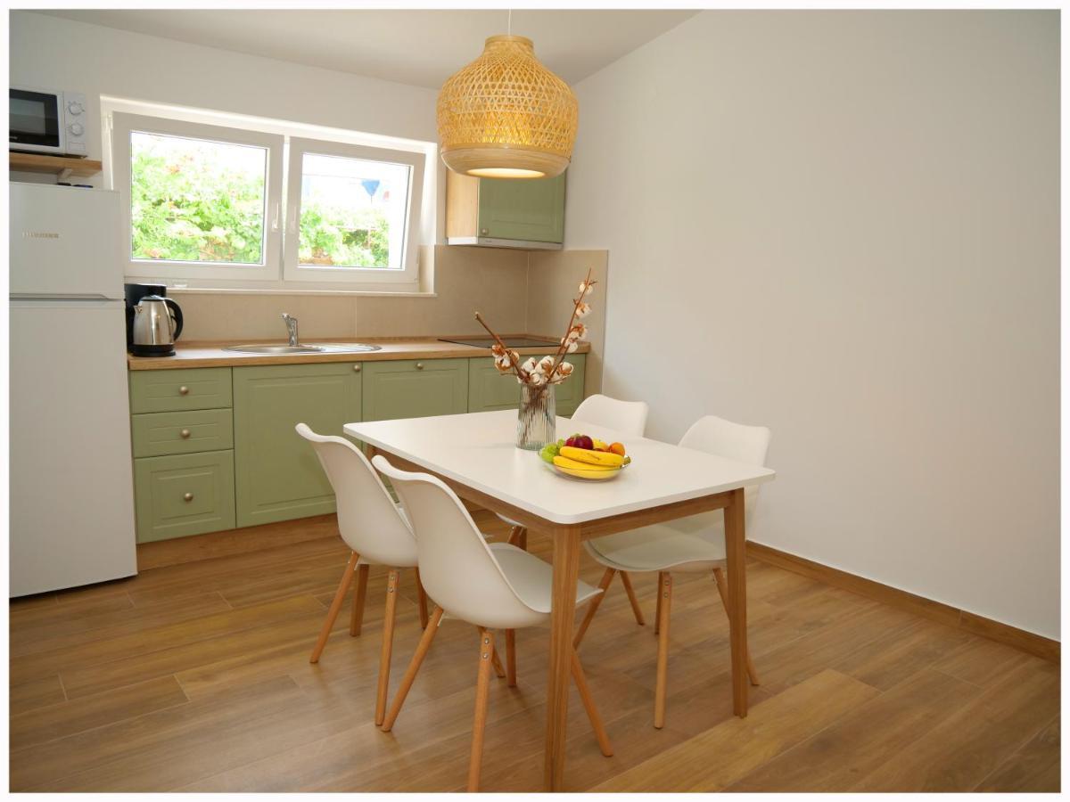 פרימוסטן Apartmani Makelja מראה חיצוני תמונה